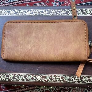 Free people brown leather Stylish Tan  Wallet